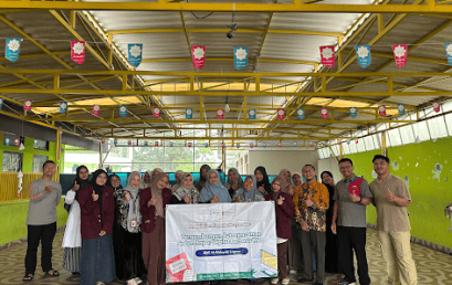 Telkom University Kembangkan Sistem Rapor Digital Berbasis Web dengan Fitur Auto-Synchronize di SDIT Al-Hidayah Logam Bandung
